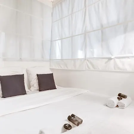 Apartment Maison Dartiste A Proximite De La Gare De Lyon Paris